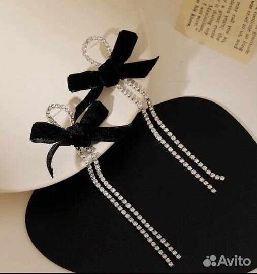 Длинные серьги Velvet bow