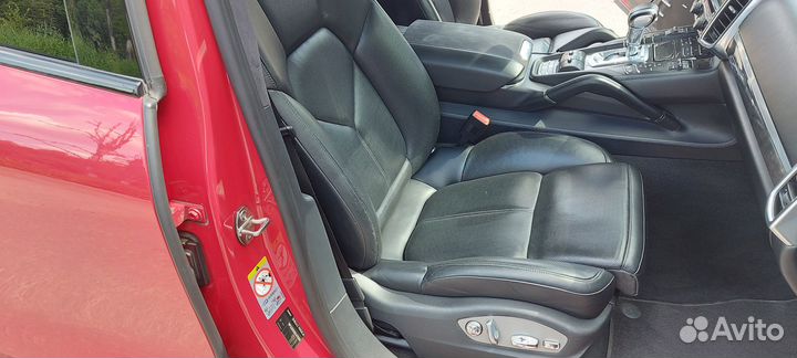 Сиденья Porsche Cayenne 958 GTS