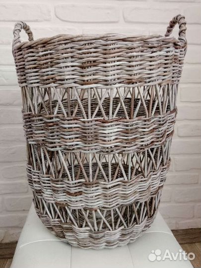 Корзина плетеная