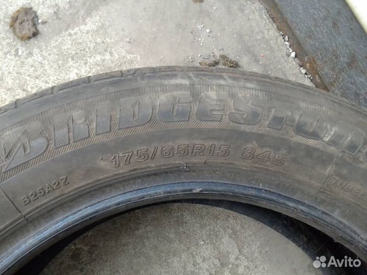 Bridgestone B250 175/65 R15