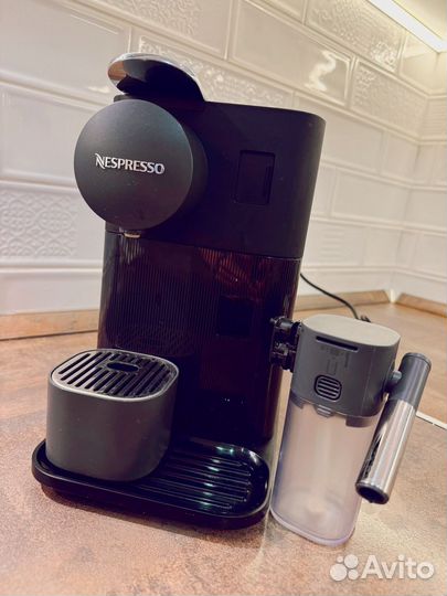 Кофемашина delonghi nespresso капсульная