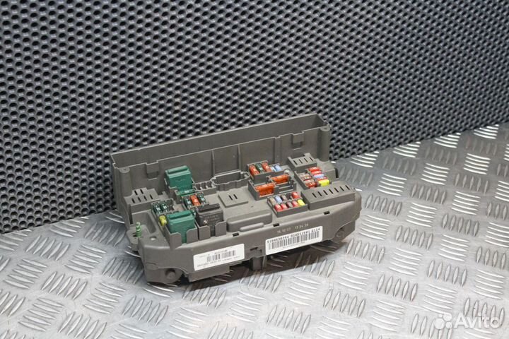 Блок предохранителей BMW X5 E70