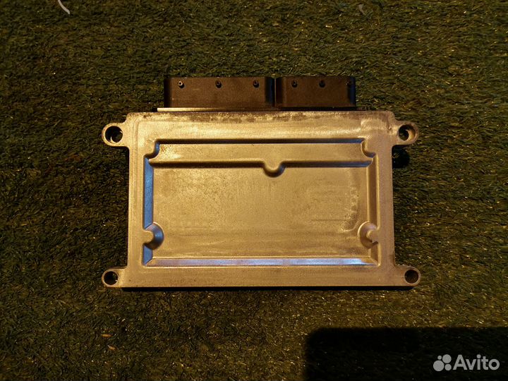 Блок управления двигателем B6324S5 31286154AC Volv