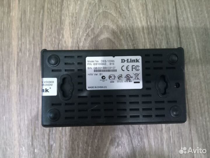 Коммутатор D-link DES-1008A 8 портов