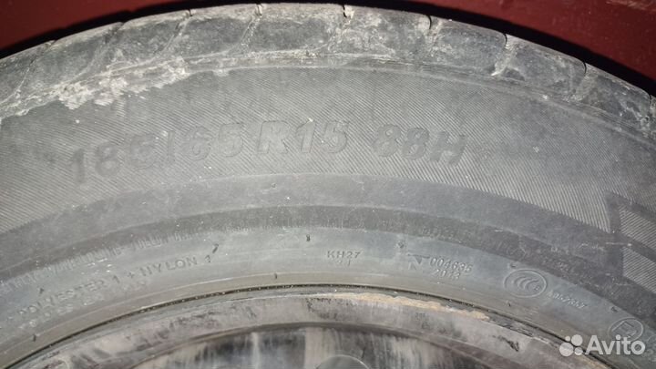 Kumho Ecowing ES01 KH27 185/65 R15