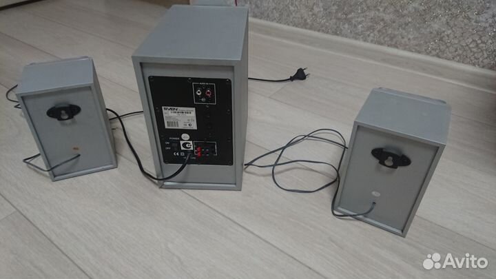 Колонки 2.1 sven SPS-820