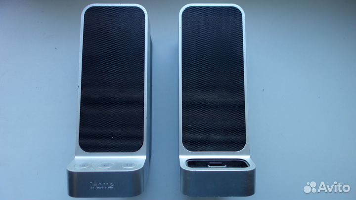 Клавиатура и колонки Apple