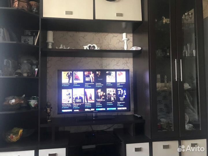 Стенка в гостиную