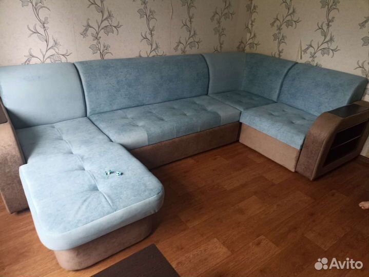 Перетяжка мягкой мебели на дому