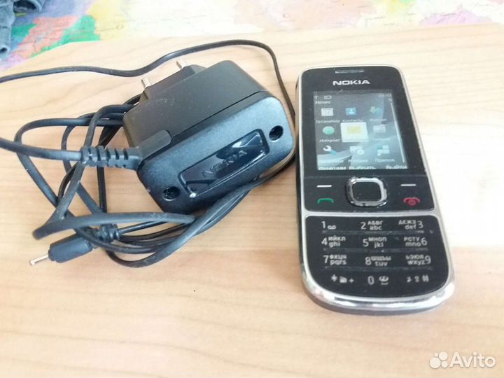 Телефон Nokia 2700