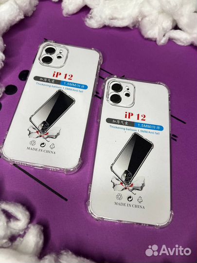 Чехол на iPhone 11