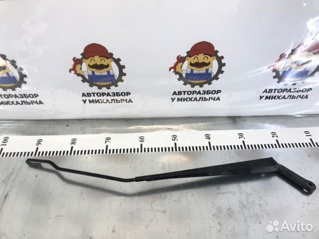 Поводок стеклоочистителя передний правый Peugeot