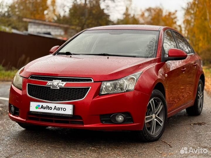 Chevrolet Cruze 1.8 AT, 2011, 172 000 км