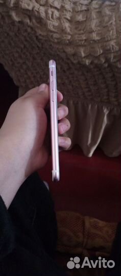 iPhone 6S, 64 ГБ