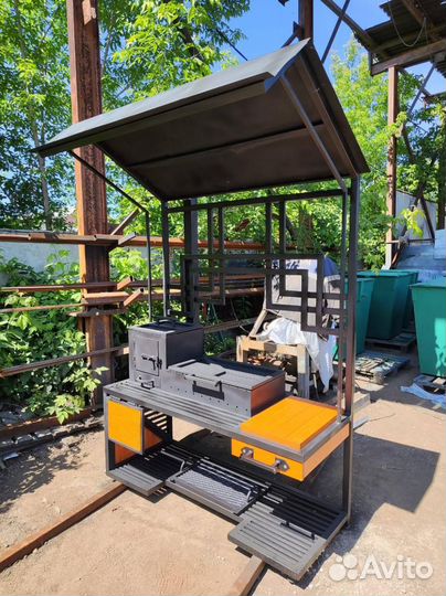 Мангал с крышей по базовой стоимости лофт
