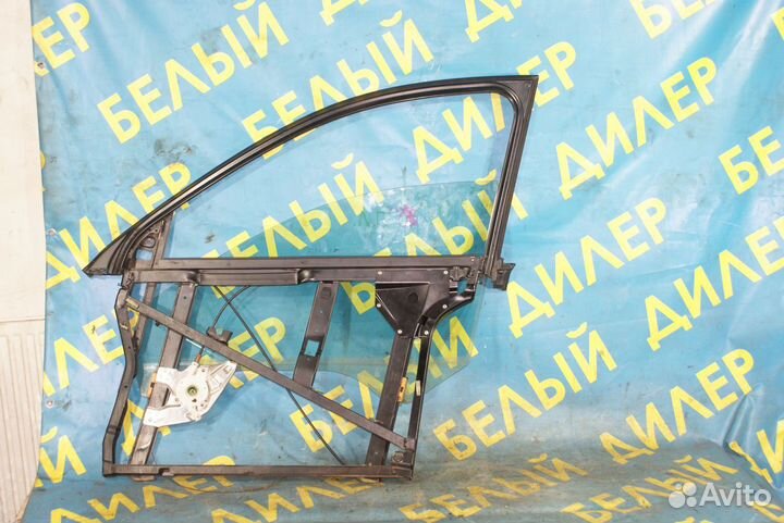 Боковое стекло Audi A6 C5