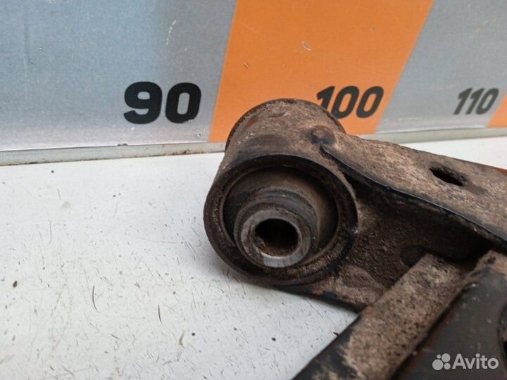 Рычаг передний правый Mazda 626 GF 1.8 1998