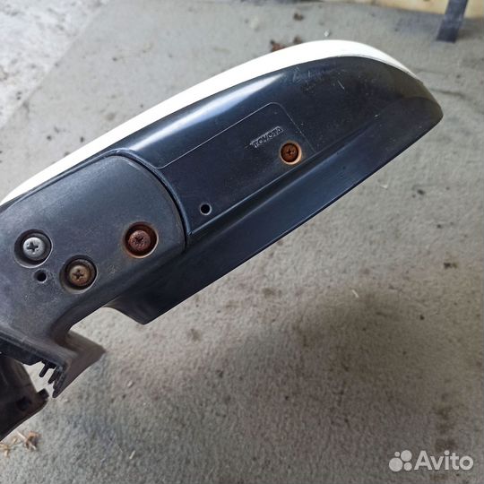 Зеркало левое Toyota Vitz, platz 10 рестайлинг