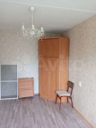 Комната 12 м² в 4-к., 2/5 эт.