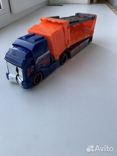 Hot wheels грузовик