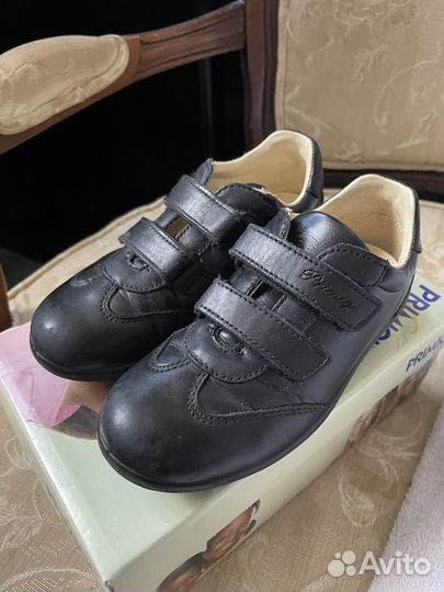 Кроссовки кожаные primigi 29