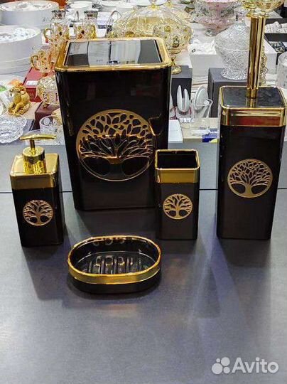 Набор в ванную комнату