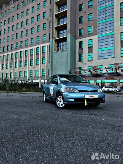 Toyota Echo 1.5 AT, 2001, 250 000 км