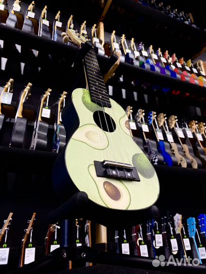 Укулеле сопрано Terris Plus 70 Avocado (Новое)