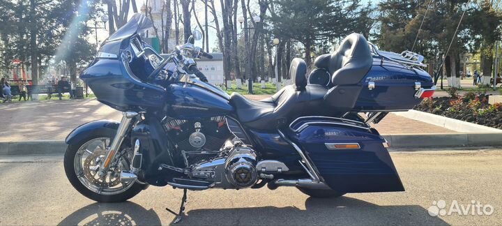 Harley davidson road glide CVO