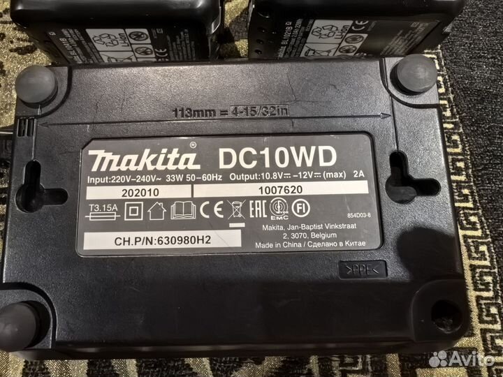 Зарядное устройство Makita+акб 12V 4A и 12V 2A