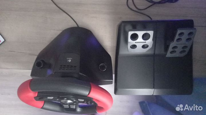 Игровой руль logitech formula force ex