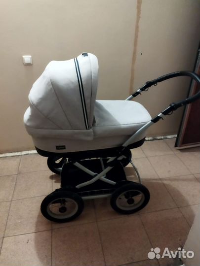 Коляска-люлька Peg-Perego Culla auto