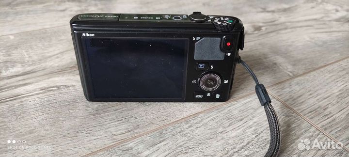 Компактный фотоаппарат Nikon Coolpix S9400