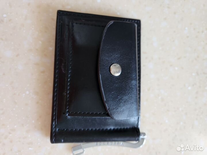 Портмоне на магните