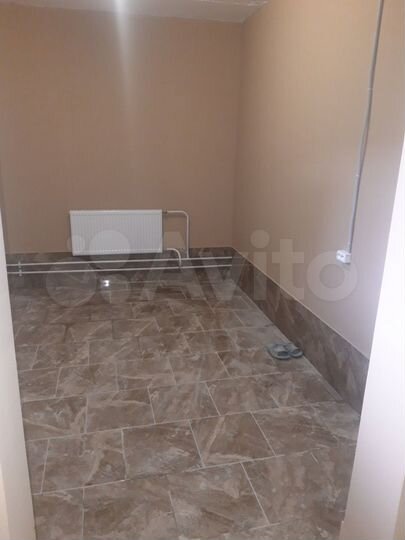 Торговая площадь, 65 м²