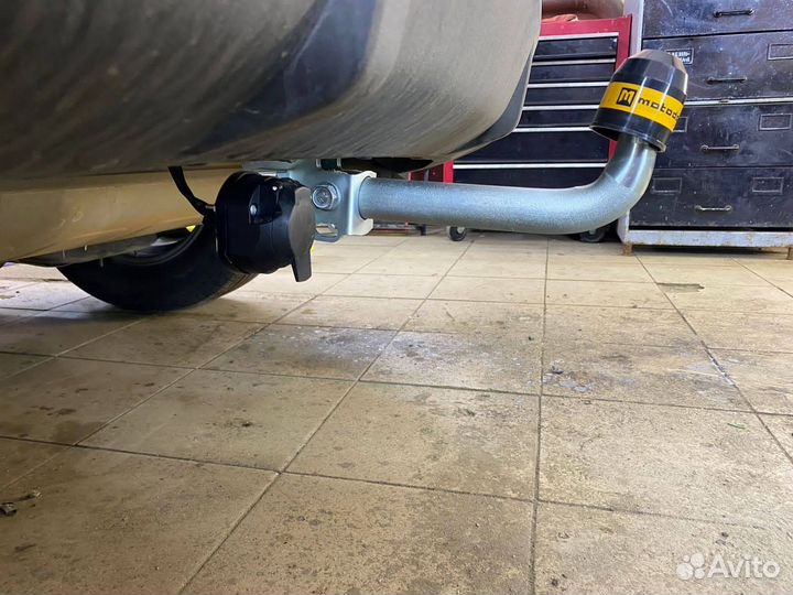 Установка фаркопа