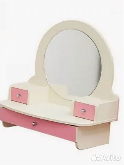 Детский туалетный столик