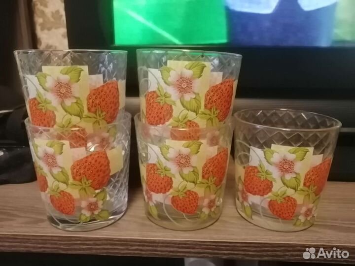 Стаканы, фужеры, салатник