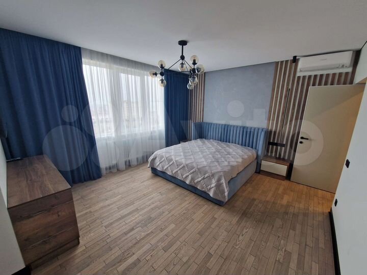 2-к. квартира, 89 м², 7/16 эт.