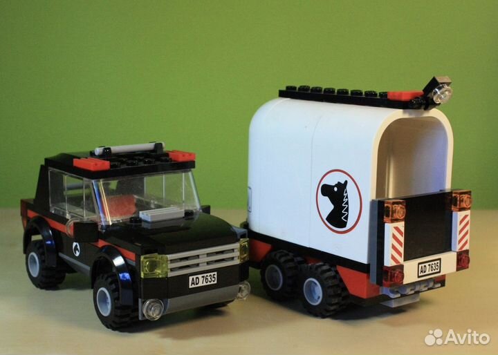Lego city 7635: полноприводный трейлер с лошадью