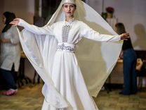 Кавказский костюм женский