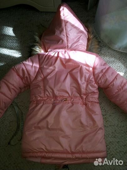 Куртка для девочки на 3-4 года