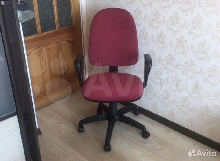 Письменный стол+кресло