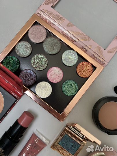 Однушки теней, румяна и бронзеры