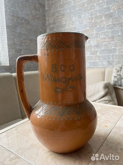 Кувшин из глины