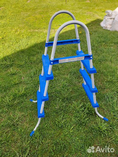 Лестница intex для бассейна до 96 см