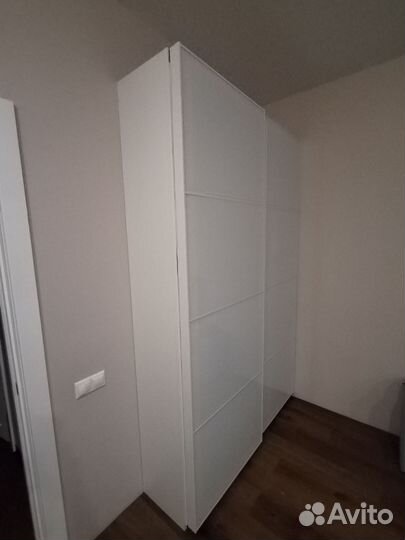 Шкаф купе IKEA pax