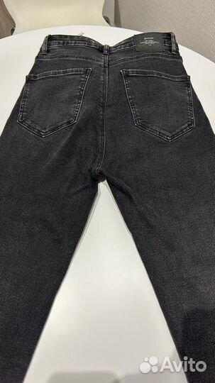 Джинсы stradivarius mom slim 38