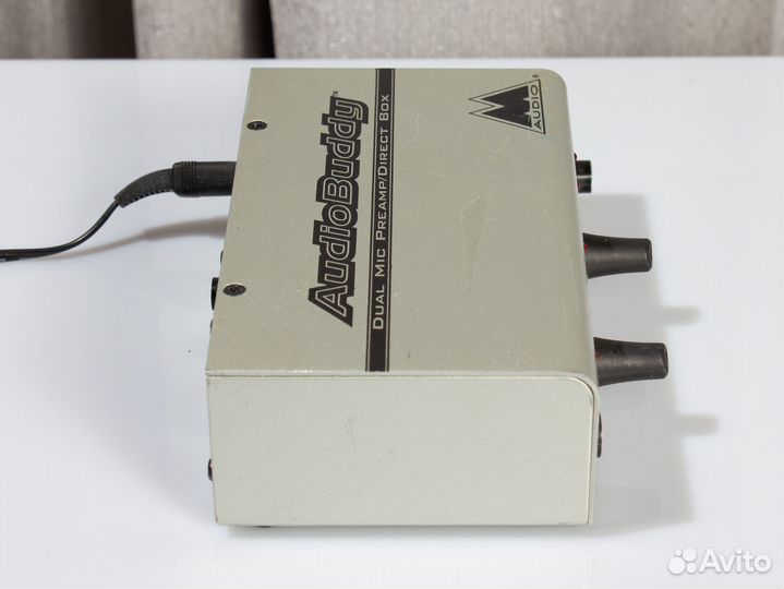 Предусилитель M-Audio Audiobuddy