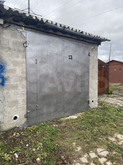 Гараж, > 30 м²